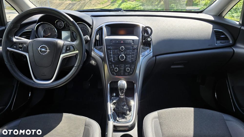 Opel Astra 2.0 CDTI Cosmo - 16
