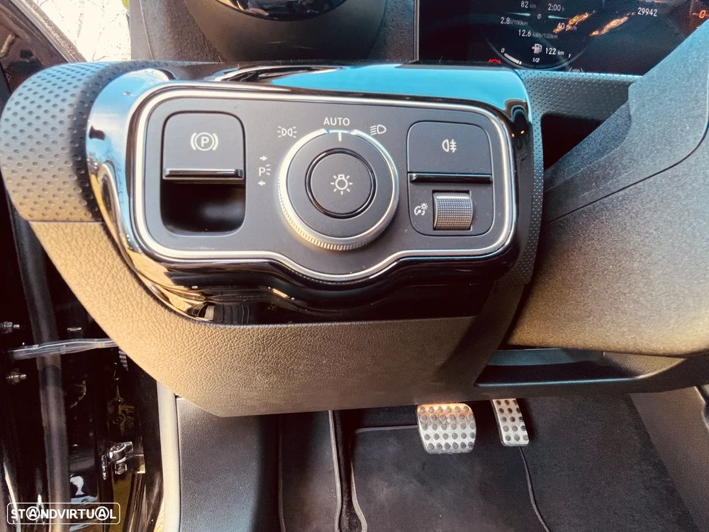 Mercedes-Benz A 250 - 44