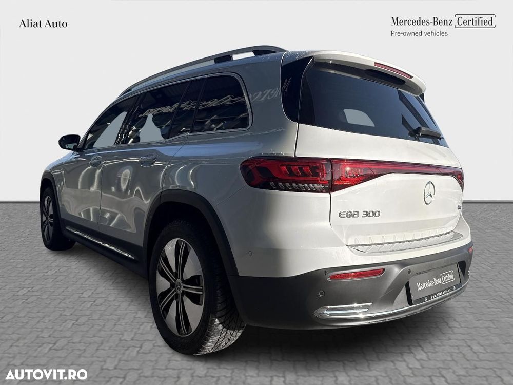 Mercedes-Benz EQB 300 4MATIC - 5