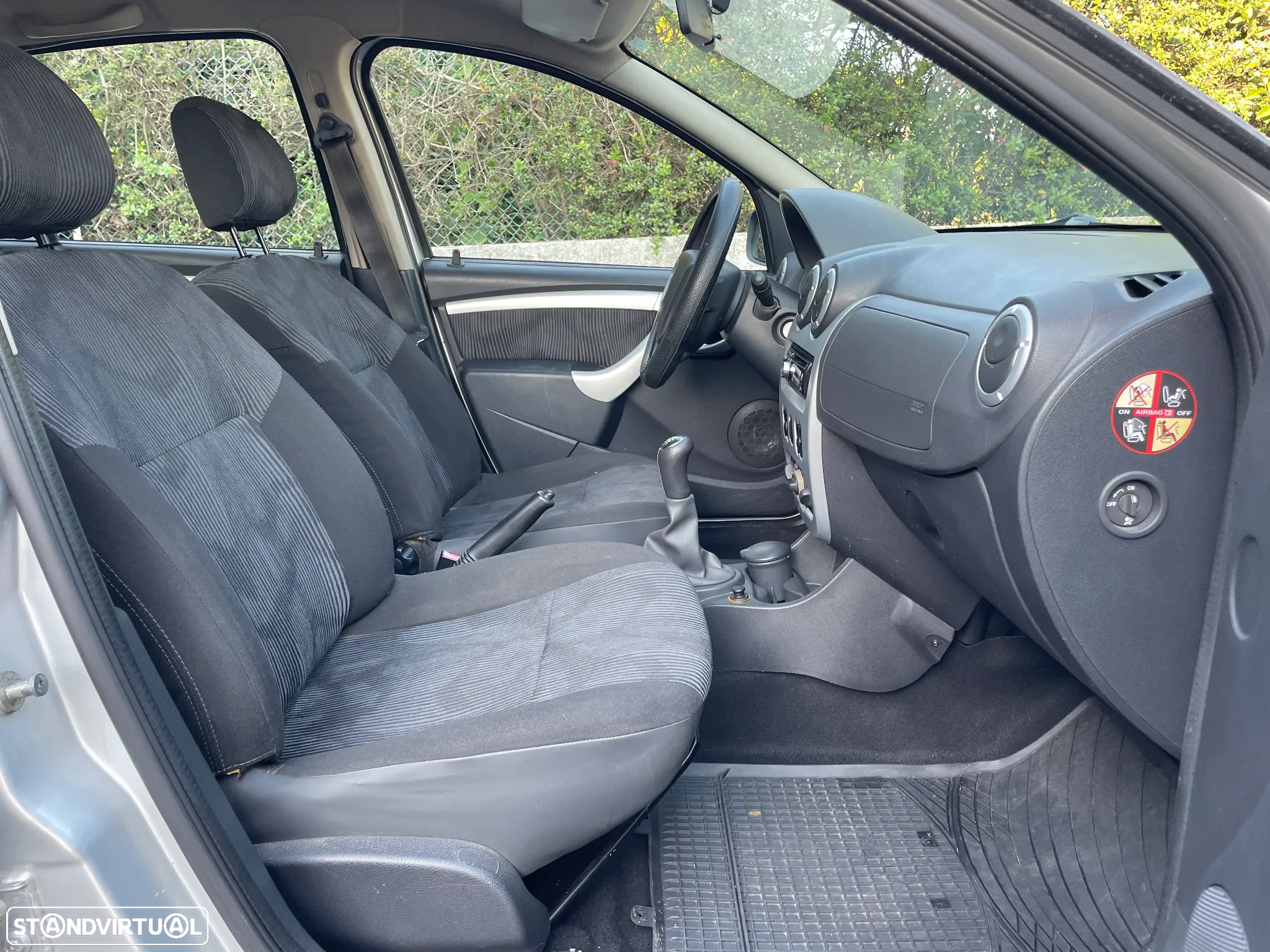 Dacia Sandero 1.2 16V Comfort - 17