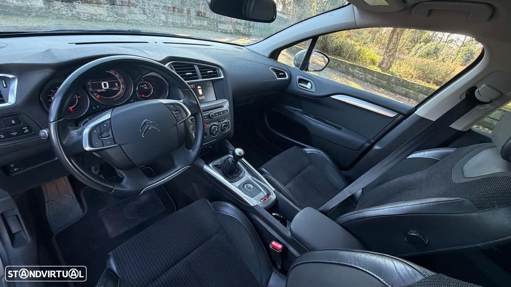 Citroën C4 - 12