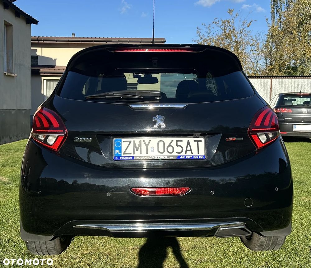 Peugeot 208 1.2 PureTech Allure S&S - 5