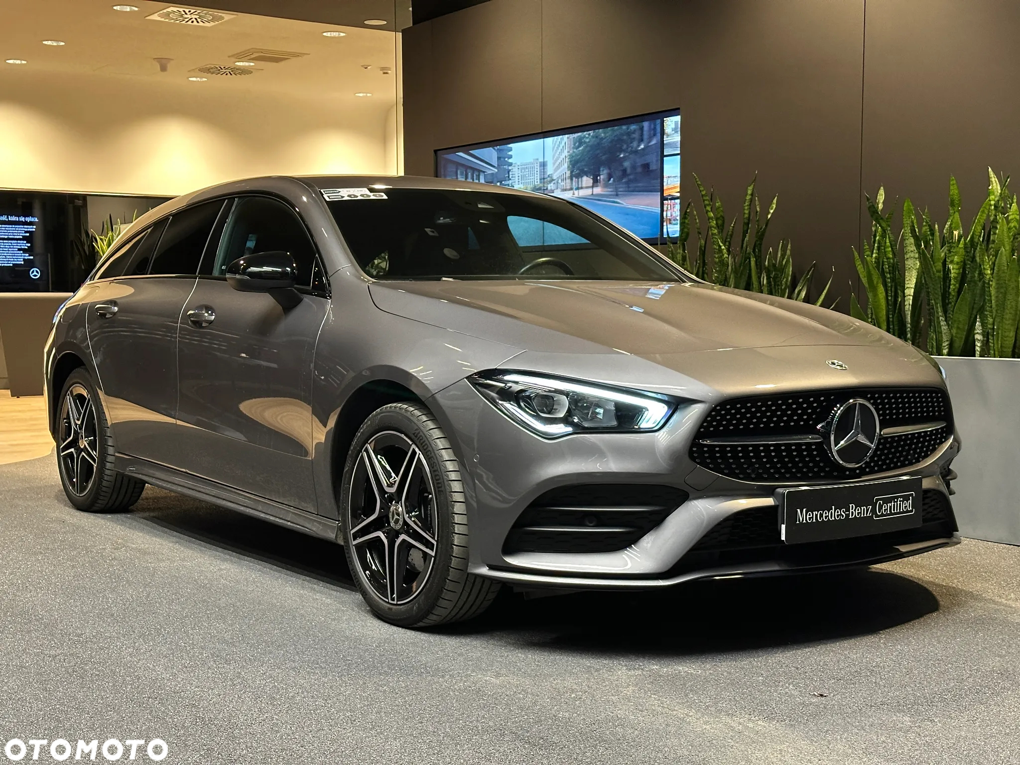 Mercedes-Benz CLA 250 E AMG Line 8G-DCT - 5