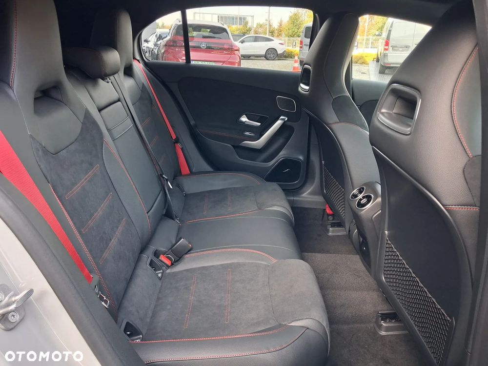 Mercedes-Benz Klasa A 45 S AMG 4-Matic 8G-DCT - 14