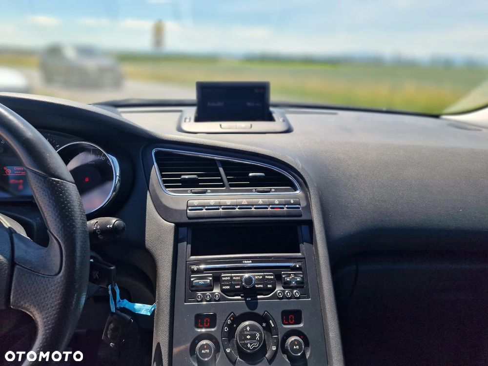 Peugeot 5008 1.6 HDi Premium - 21