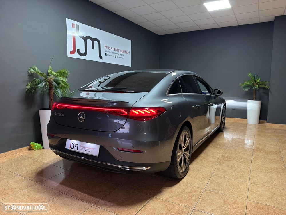 Mercedes-Benz EQE 300 Edition - 11