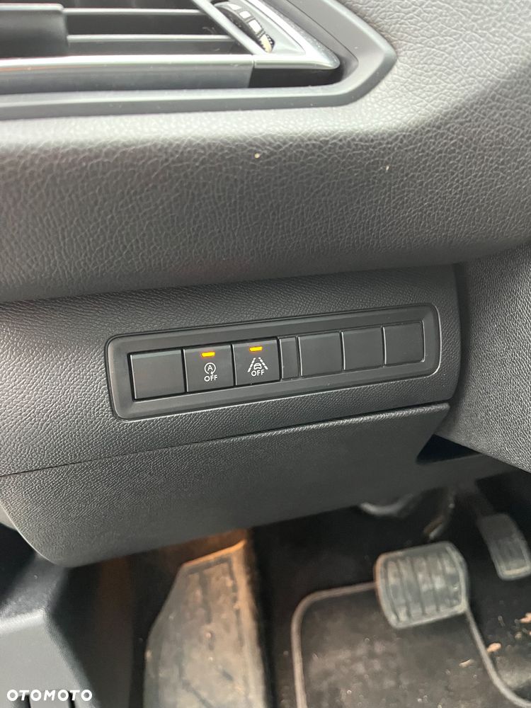 Peugeot 308 BlueHDi FAP 120 EAT6 Stop & Start Allure - 13