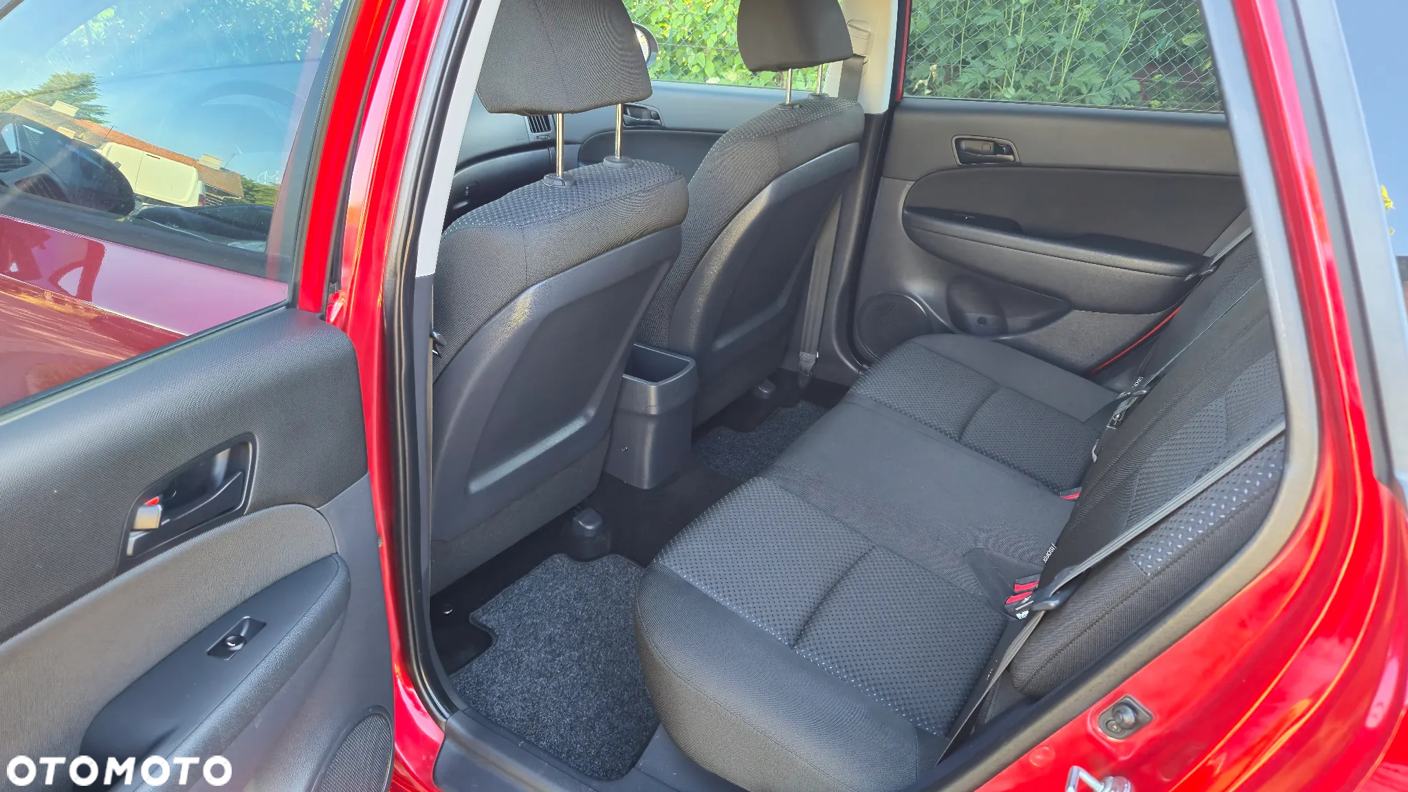 Hyundai i30 i30cw 1.4 UEFA EURO 2012 Edition - 12