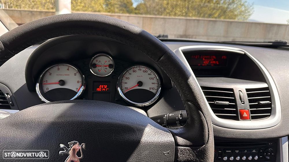 Peugeot 207 SW 1.4 Premium - 13