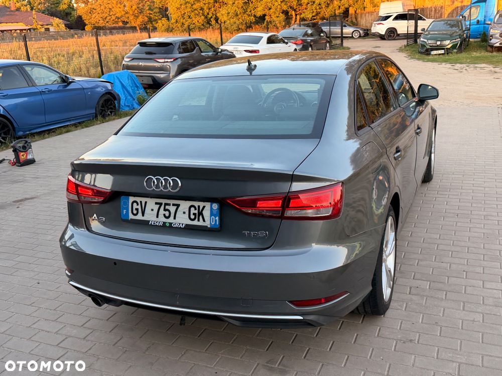 Audi A3 Limousine 30 TFSI design - 9