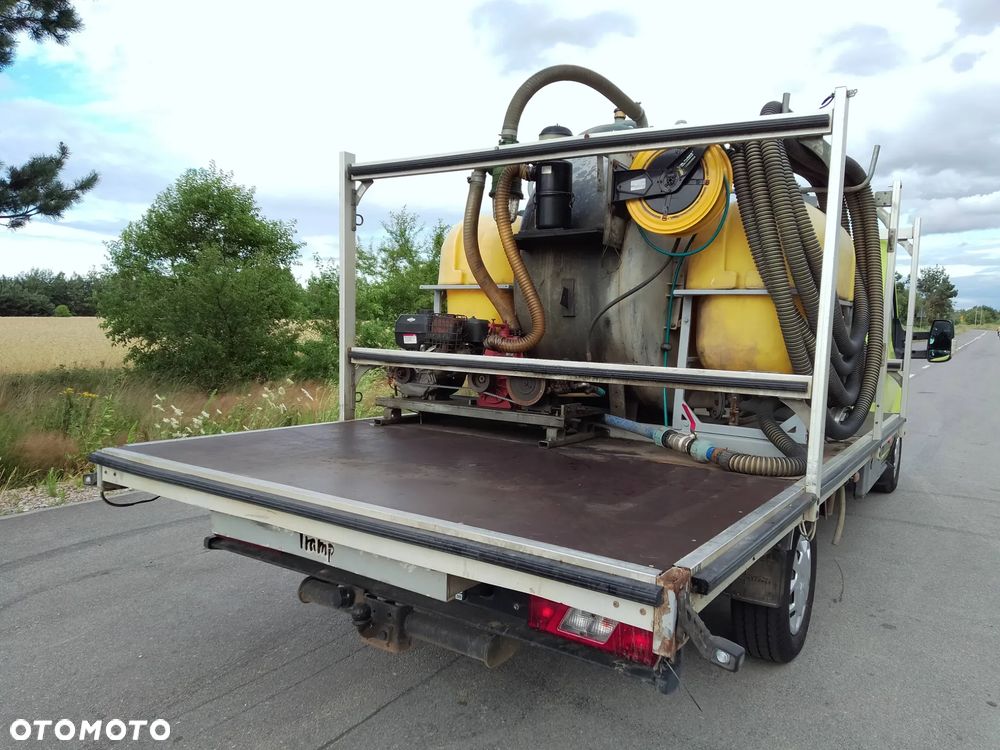 Ford Transit - 8