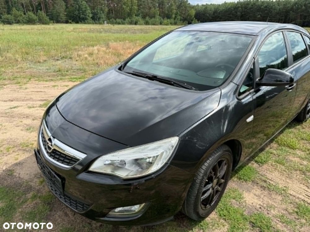 Opel Astra - 18