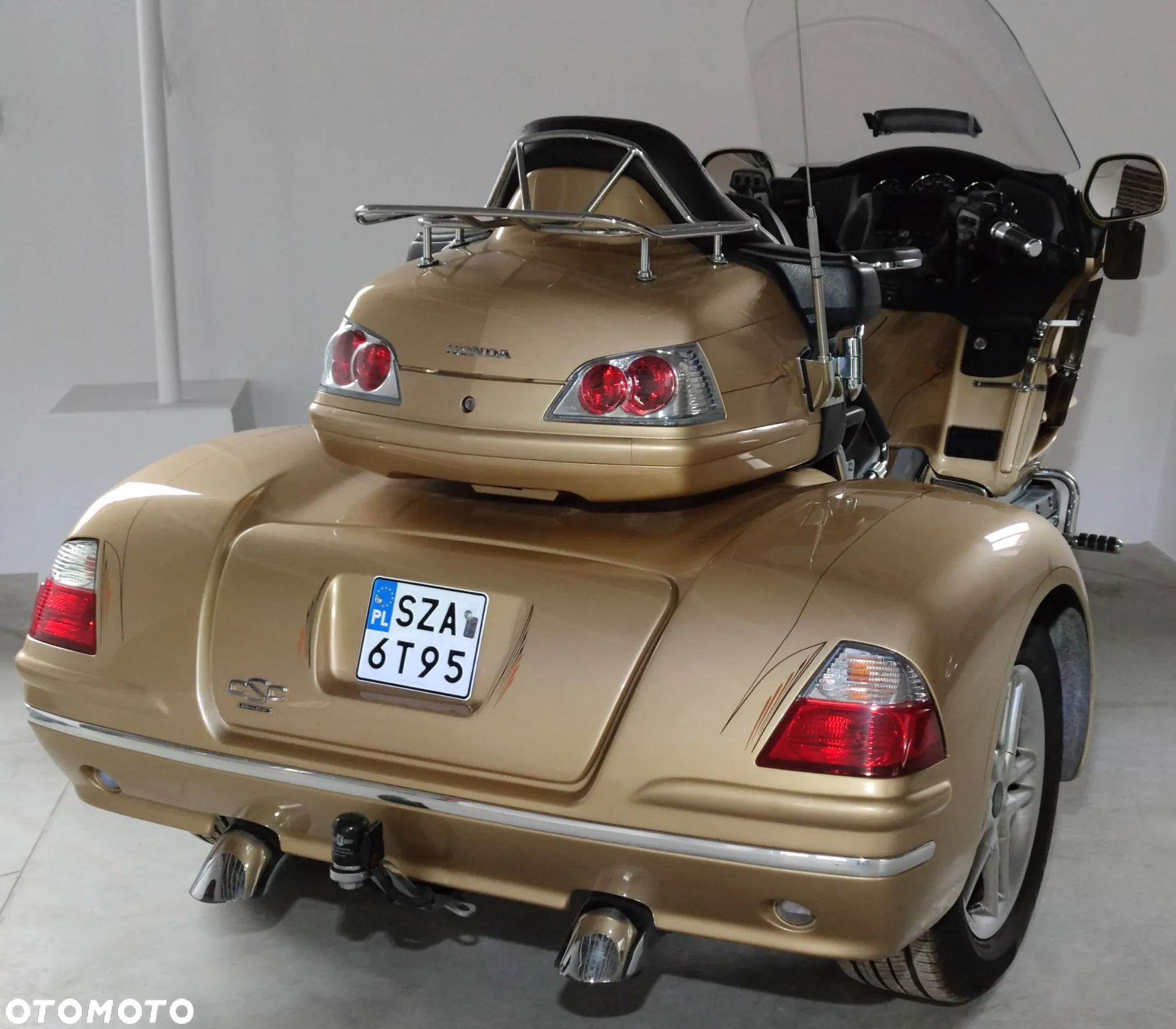 Honda GL - 5