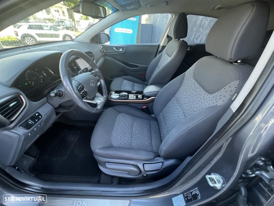 Hyundai Ioniq EV 28kWh Eletric Tech - 17