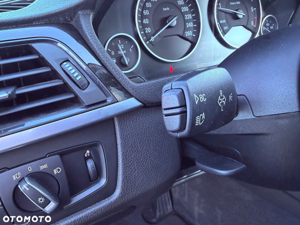 BMW Seria 3 320d - 14