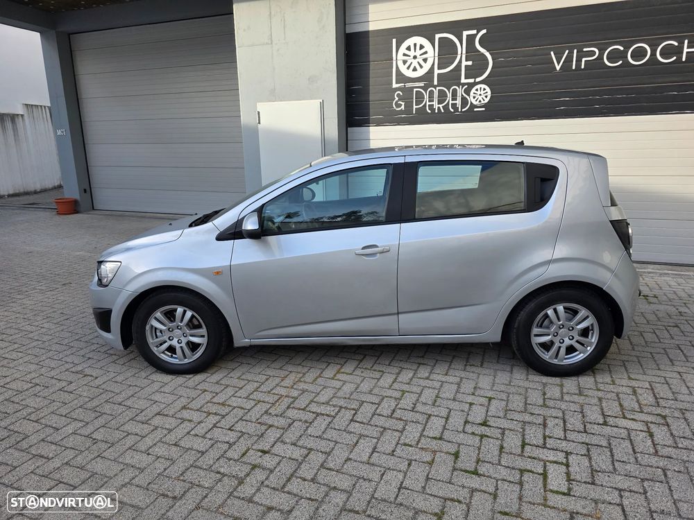 Chevrolet Aveo 1.3 VCDi LTZ - 6