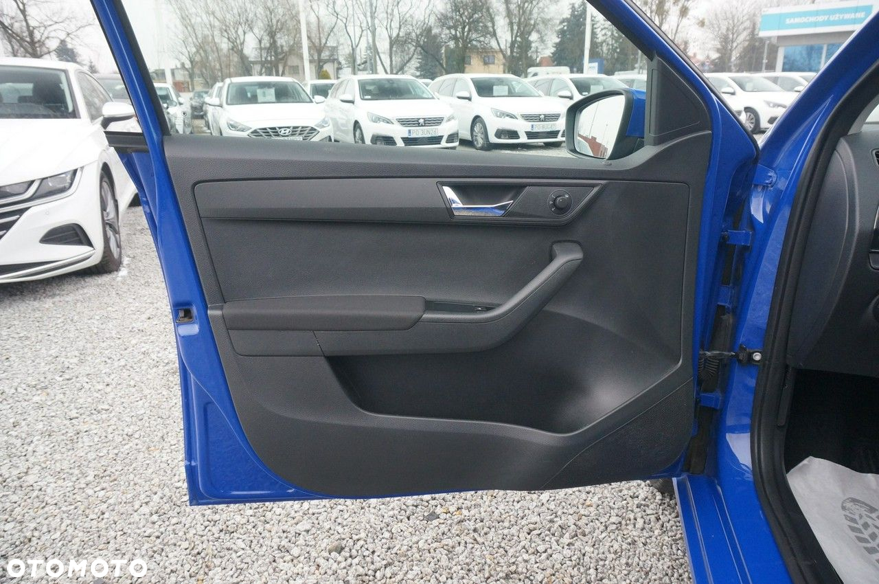 Skoda Fabia 1.0 TSI Ambition - 19