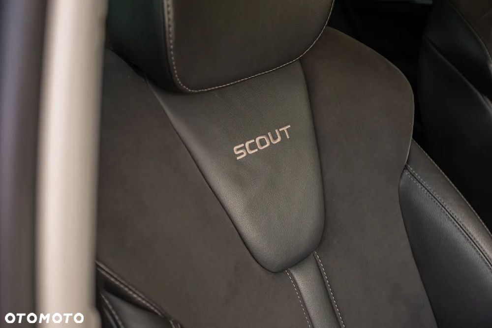 Skoda Octavia 2.0 TDI DSG 4x4 Scout - 29
