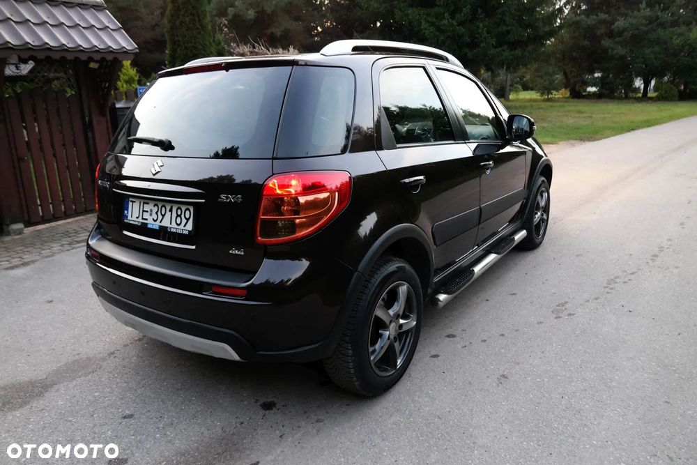 Suzuki Sx4 2012 photo 4