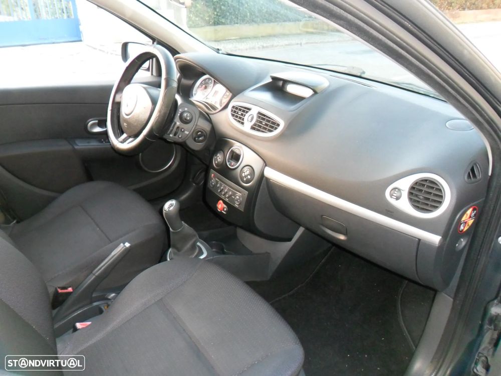Renault Clio 1.2 16V Dynamique Luxe - 21