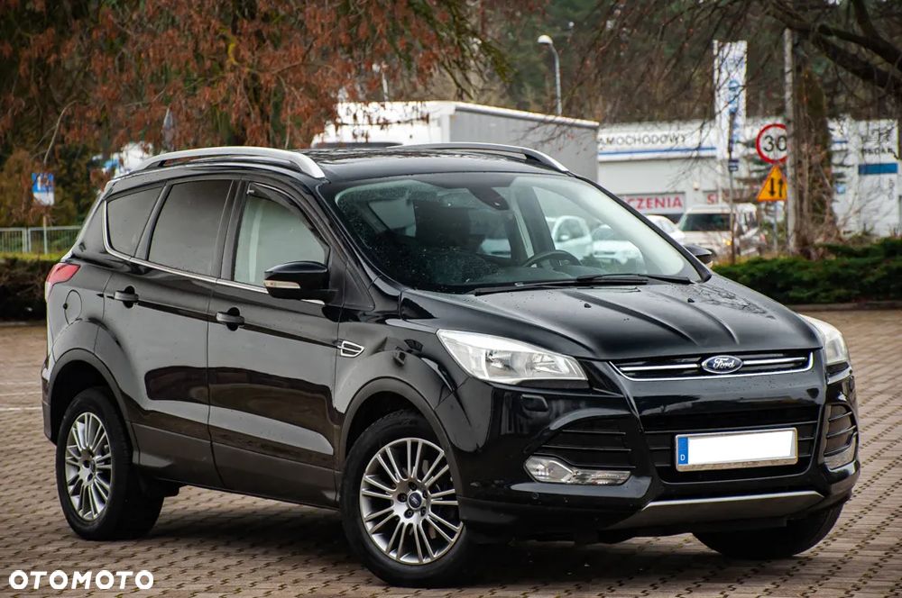 Ford Kuga 1.6 EcoBoost 2x4 Titanium - 11