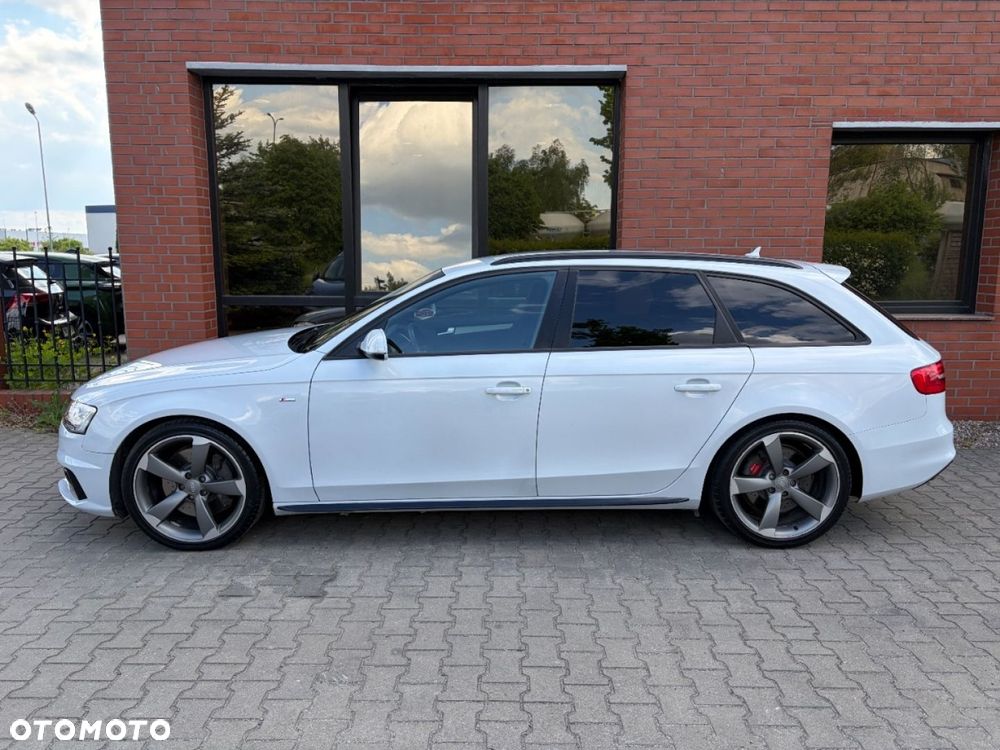 Audi A4 Avant 3.0 TDI DPF clean diesel quattro S tronic S line Sportpaket - 22