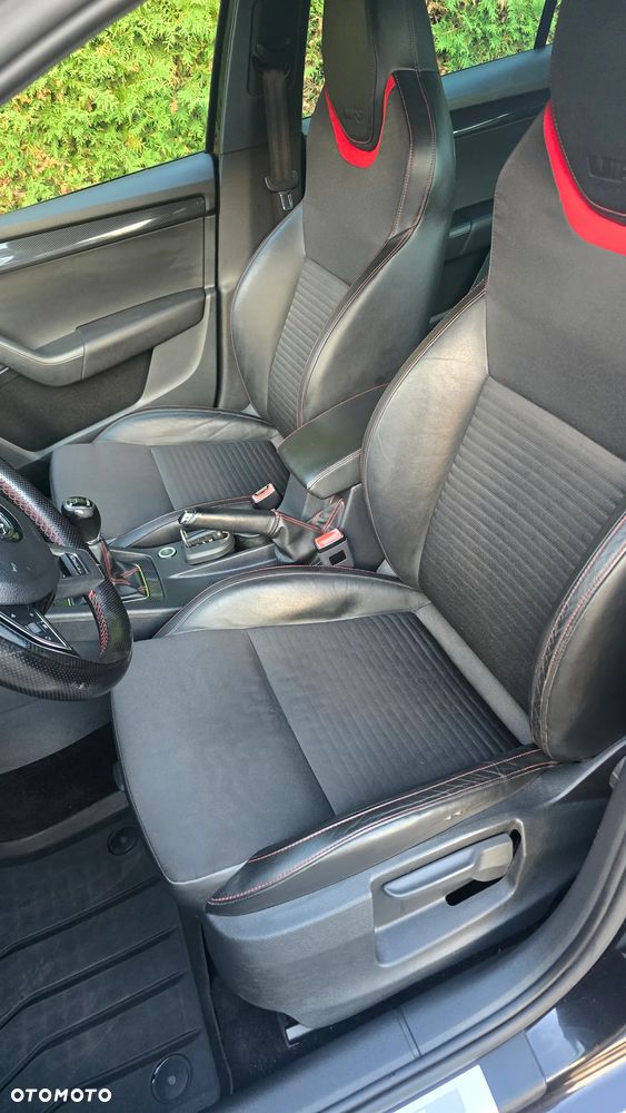Skoda Octavia 2.0 TDI (Green tec) RS - 6
