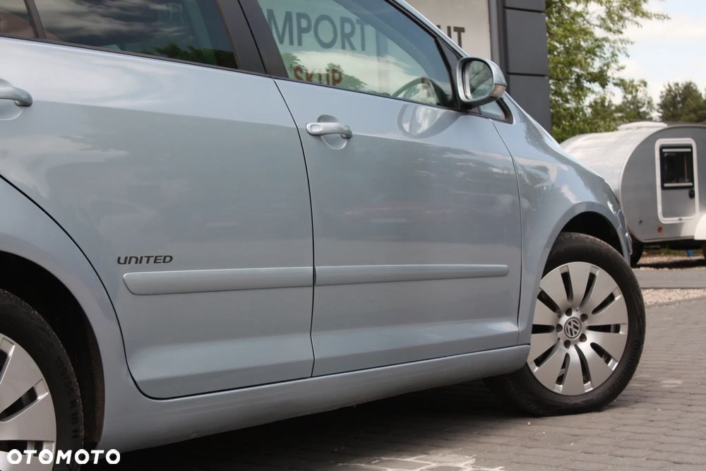Volkswagen Golf Plus 1.9 TDI DPF DSG Comfortline - 15