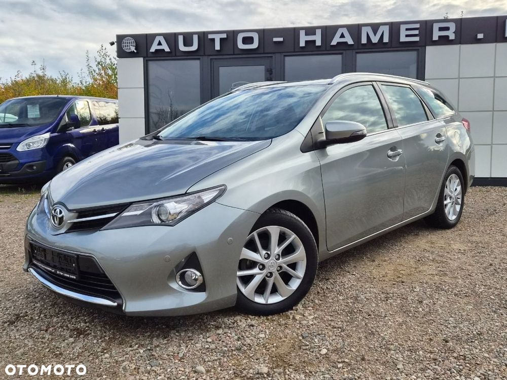 Toyota Auris - 23