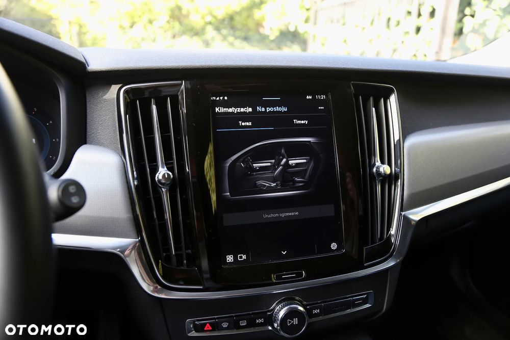 Volvo V90 Cross Country B4 D AWD Plus - 34