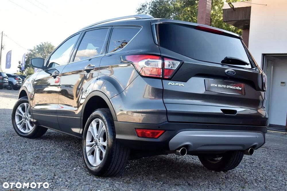 Ford Kuga 2.0 TDCi 4x4 Titanium - 4
