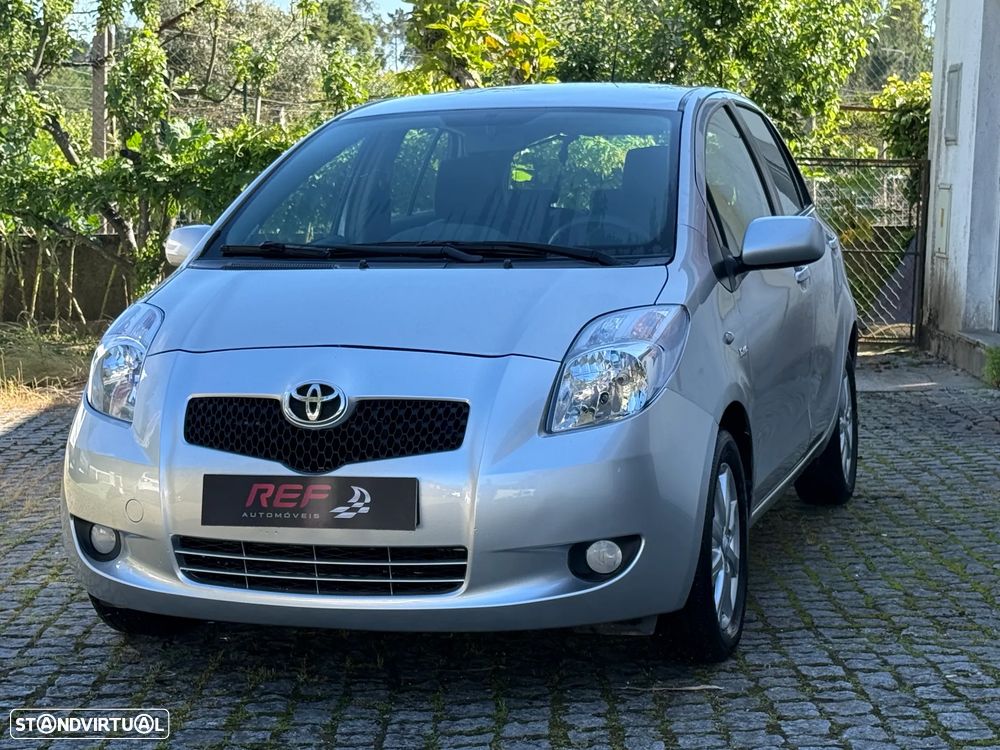 Toyota Yaris 1.4 D-4D Comfort+AC - 1