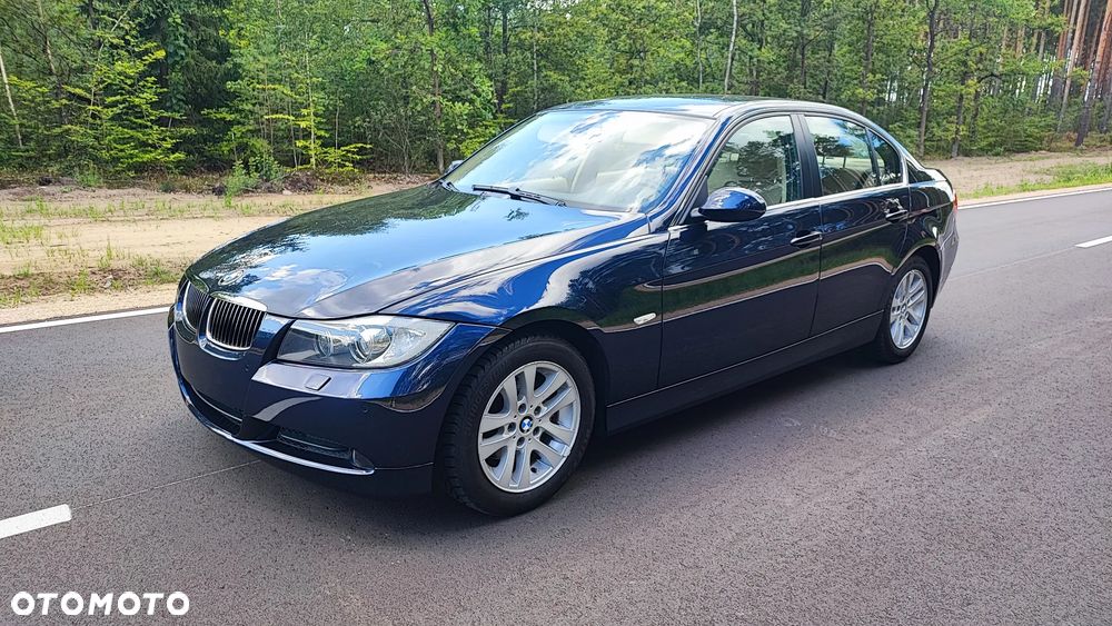BMW Seria 3 325i - 28