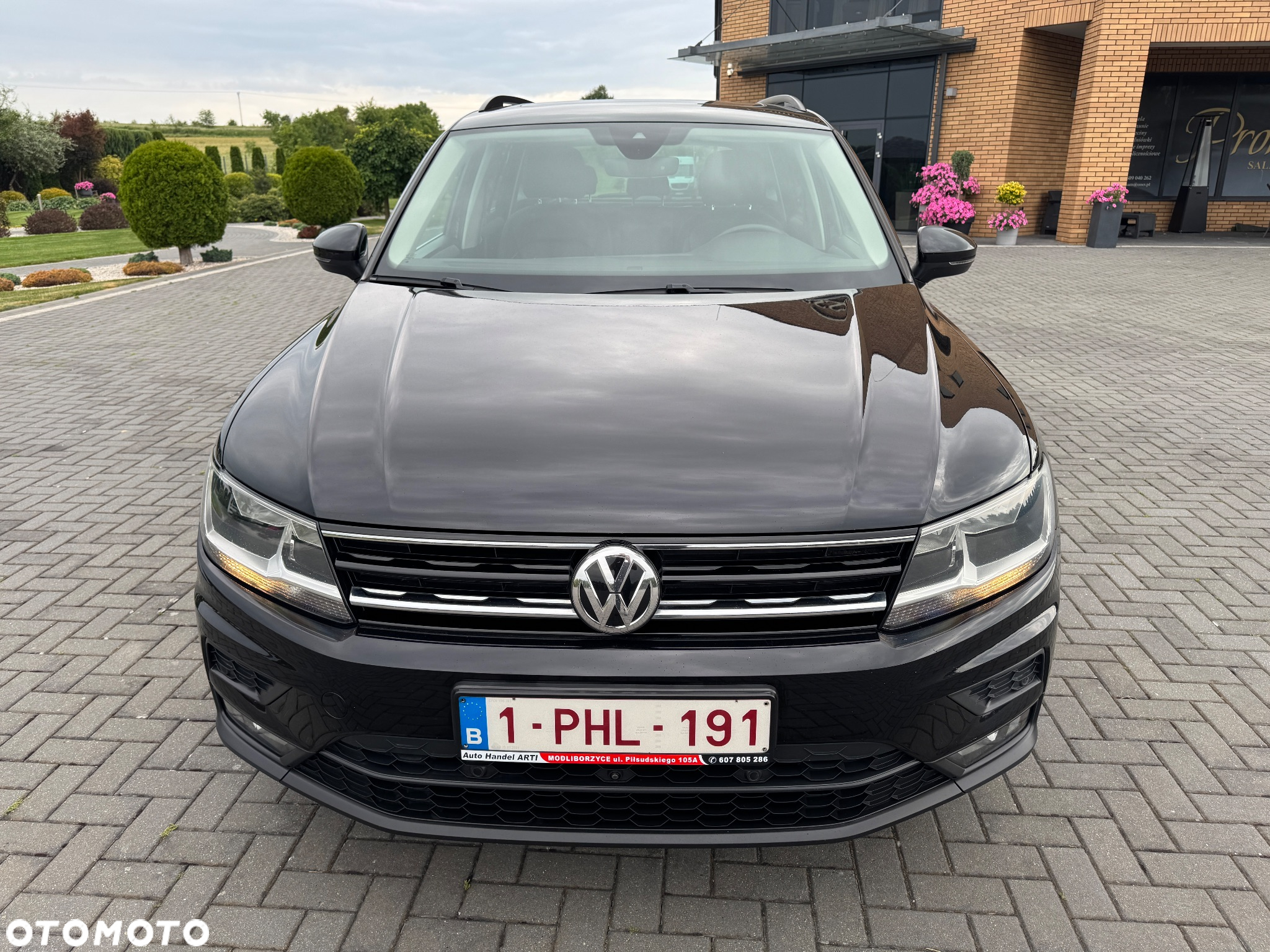 Volkswagen Tiguan 2.0 TDI SCR IQ.DRIVE - 8