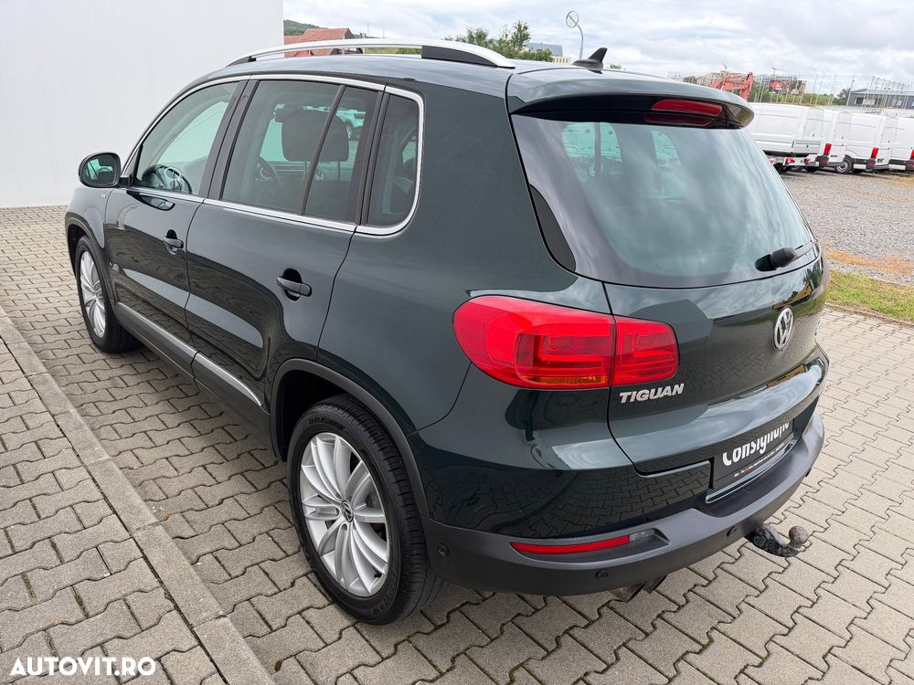 Volkswagen Tiguan 2.0 TDI DPF 4Motion BlueMotion Technology Lounge Sport & Style - 3
