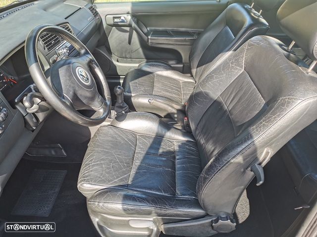 VW Golf Cabriolet 1.6 - 11