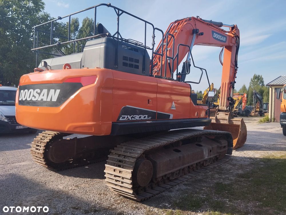 Doosan DX 300LC - 13