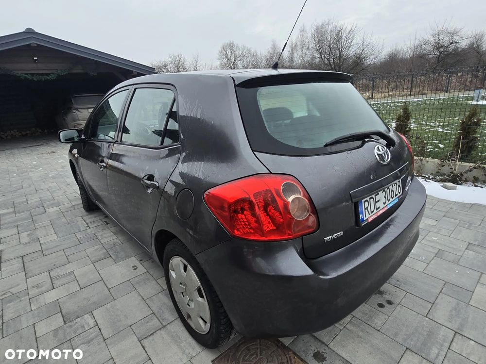Toyota Auris 1.4 VVT-i Terra - 6