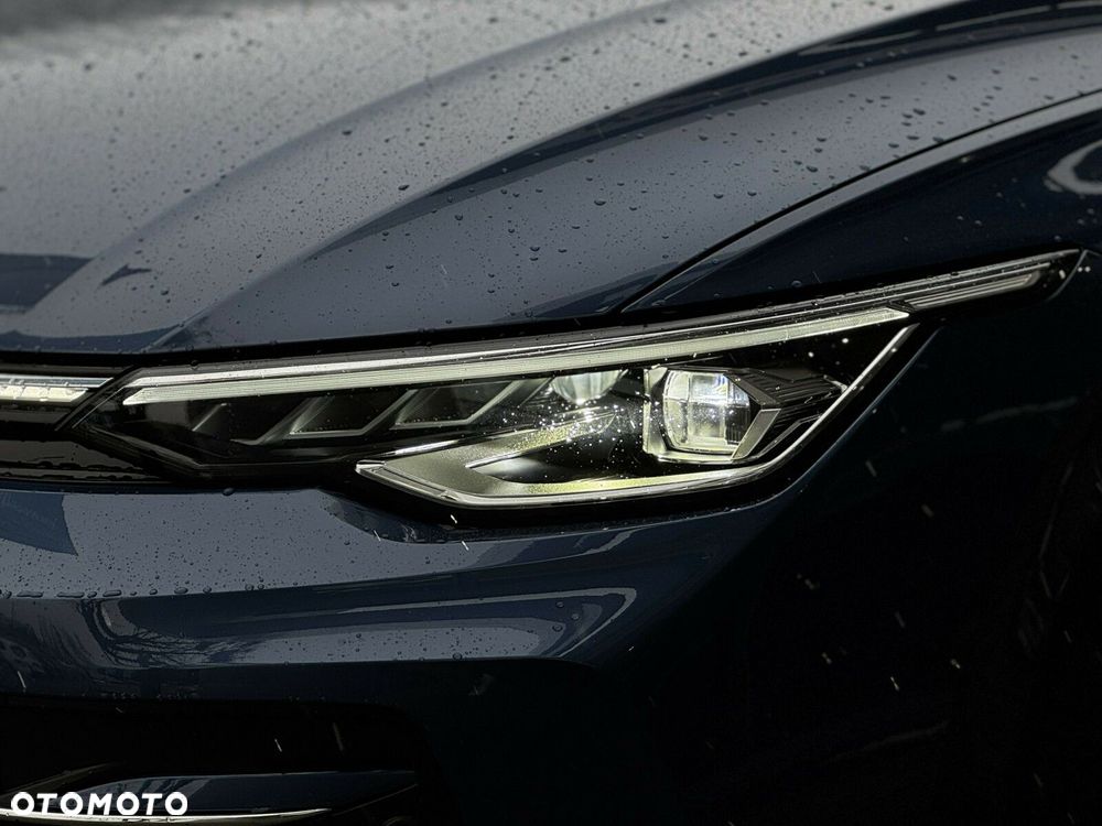 Volkswagen Golf - 38
