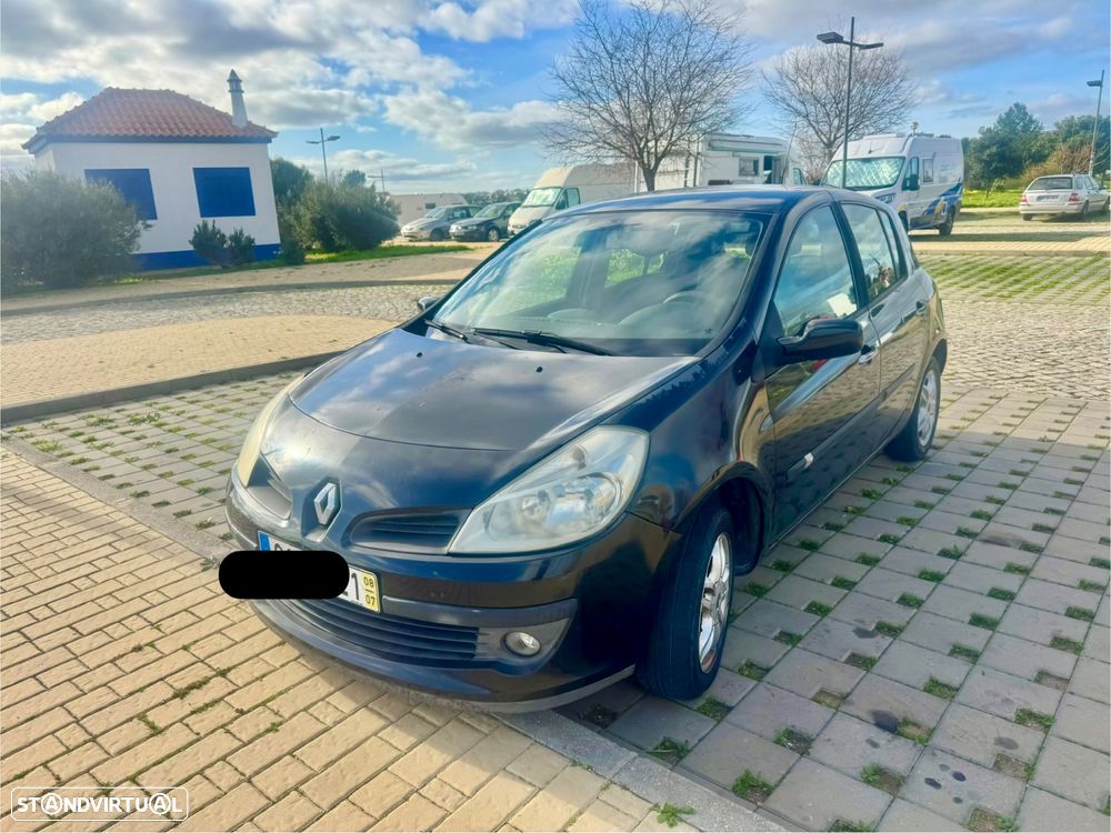 Renault Clio 1.2 16V Dynamique S - 2