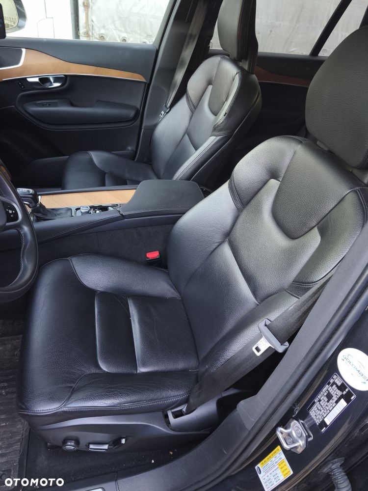 Volvo XC 90 - 5