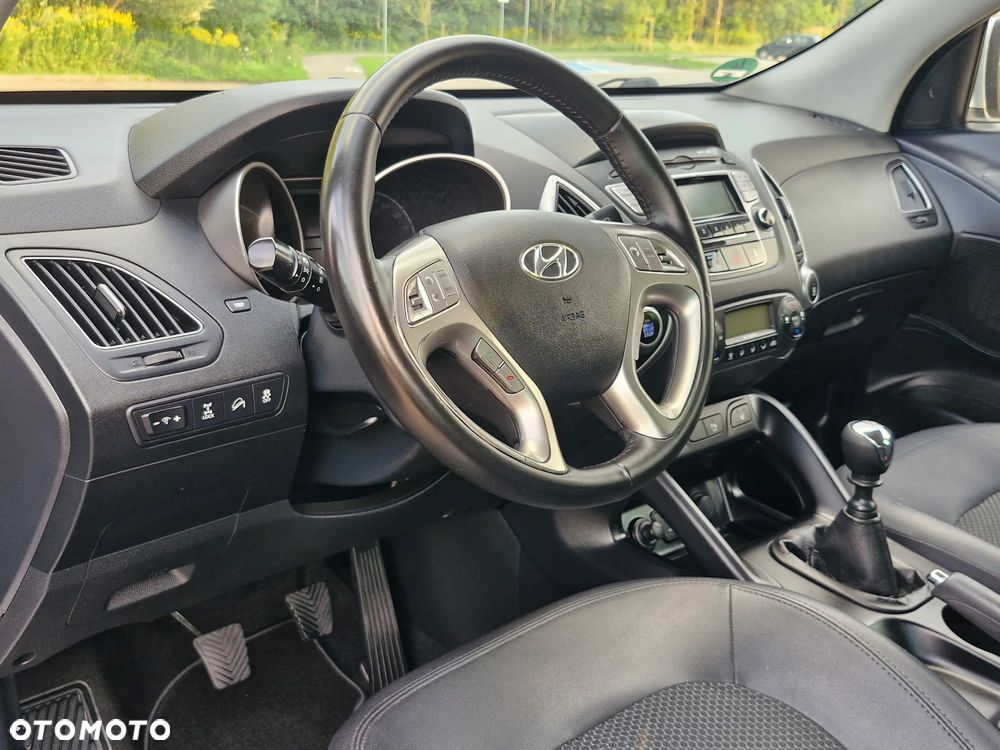 Hyundai ix35 2.0 CRDi 4WD Premium - 24