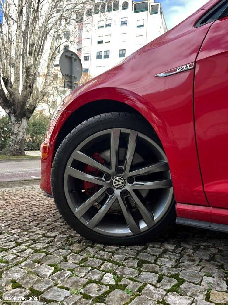 VW Golf 2.0 TSi GTi DSG - 18