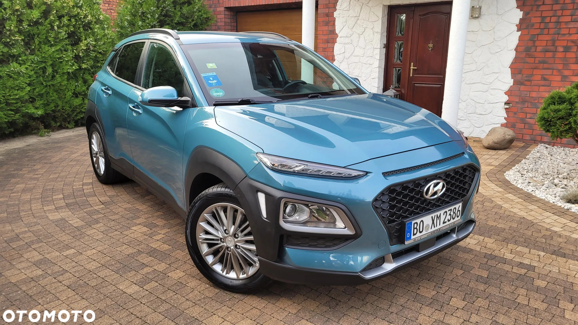 Hyundai Kona 1.6 T-GDI Premium DCT - 2