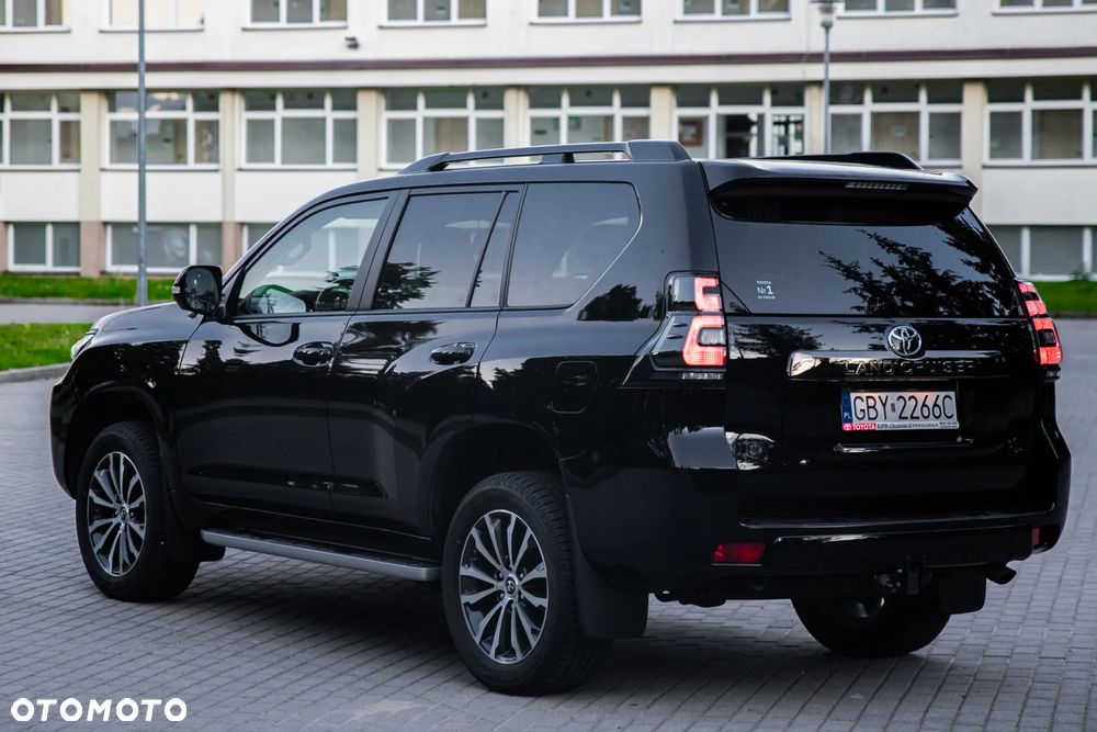 Toyota Land Cruiser LC 2.8 D-4D Executive - 4