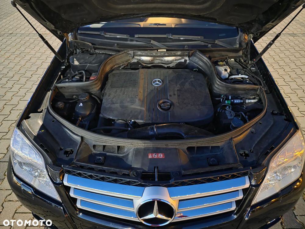 Mercedes-Benz GLK 220 CDI DPF 4Matic BlueEFFICIENCY 7G-TRONIC - 34