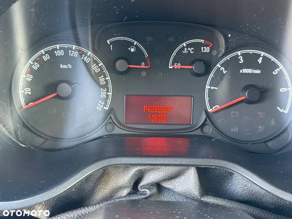 Opel Combo - 21