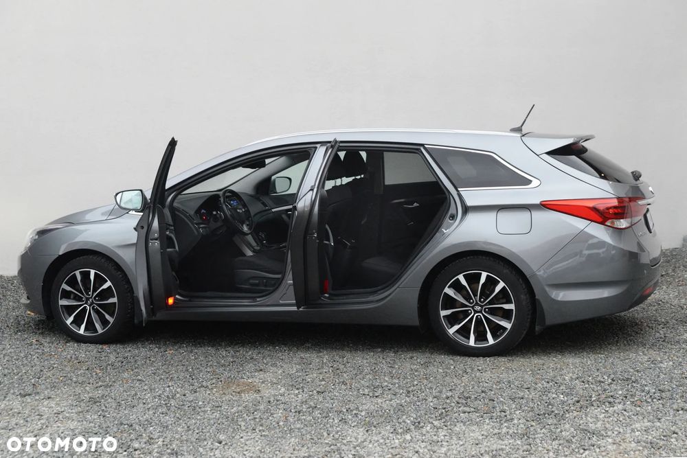 Hyundai i40 1.7 CRDi Style DCT - 19