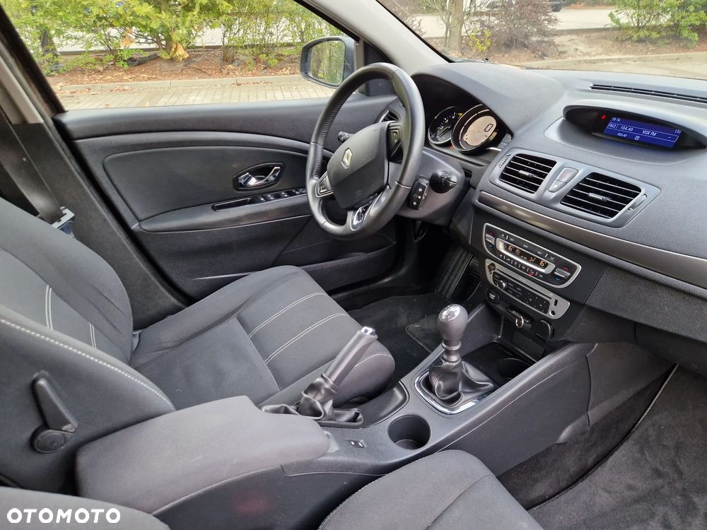 Renault Megane 1.5 dCi Energy Limited - 11