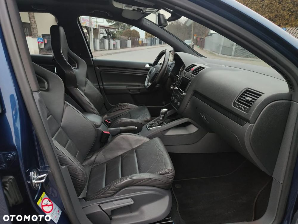 Volkswagen Golf R32 4Motion DSG - 23